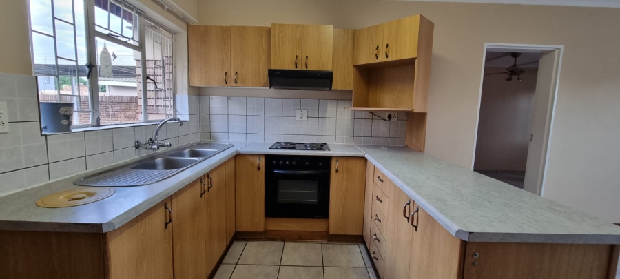 3 Bedroom Property for Sale in Roylglen Gardens Northern Cape